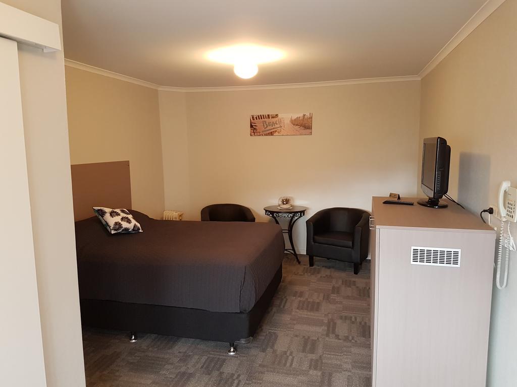 Mandurah Foreshore Motel Екстер'єр фото