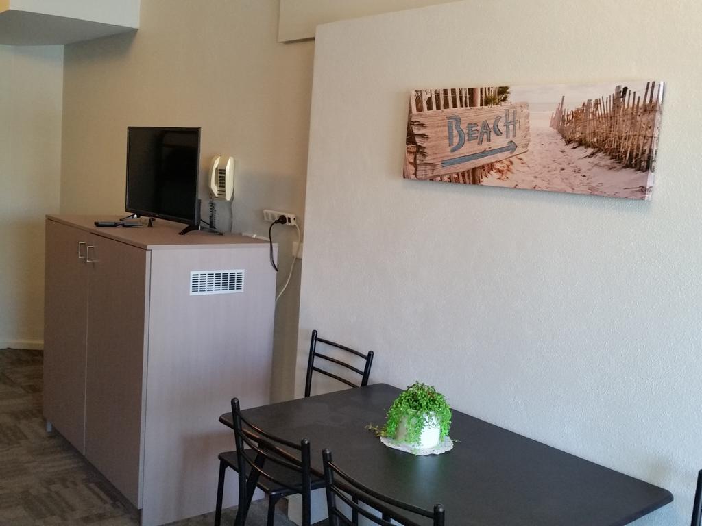 Mandurah Foreshore Motel Екстер'єр фото