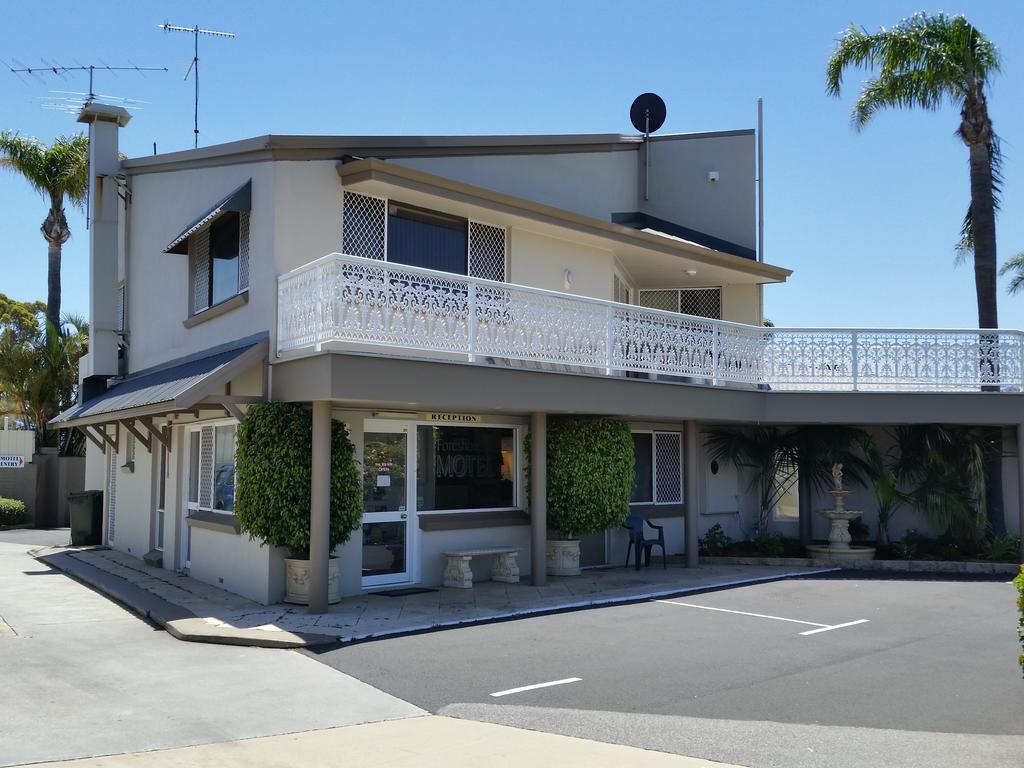 Mandurah Foreshore Motel Екстер'єр фото